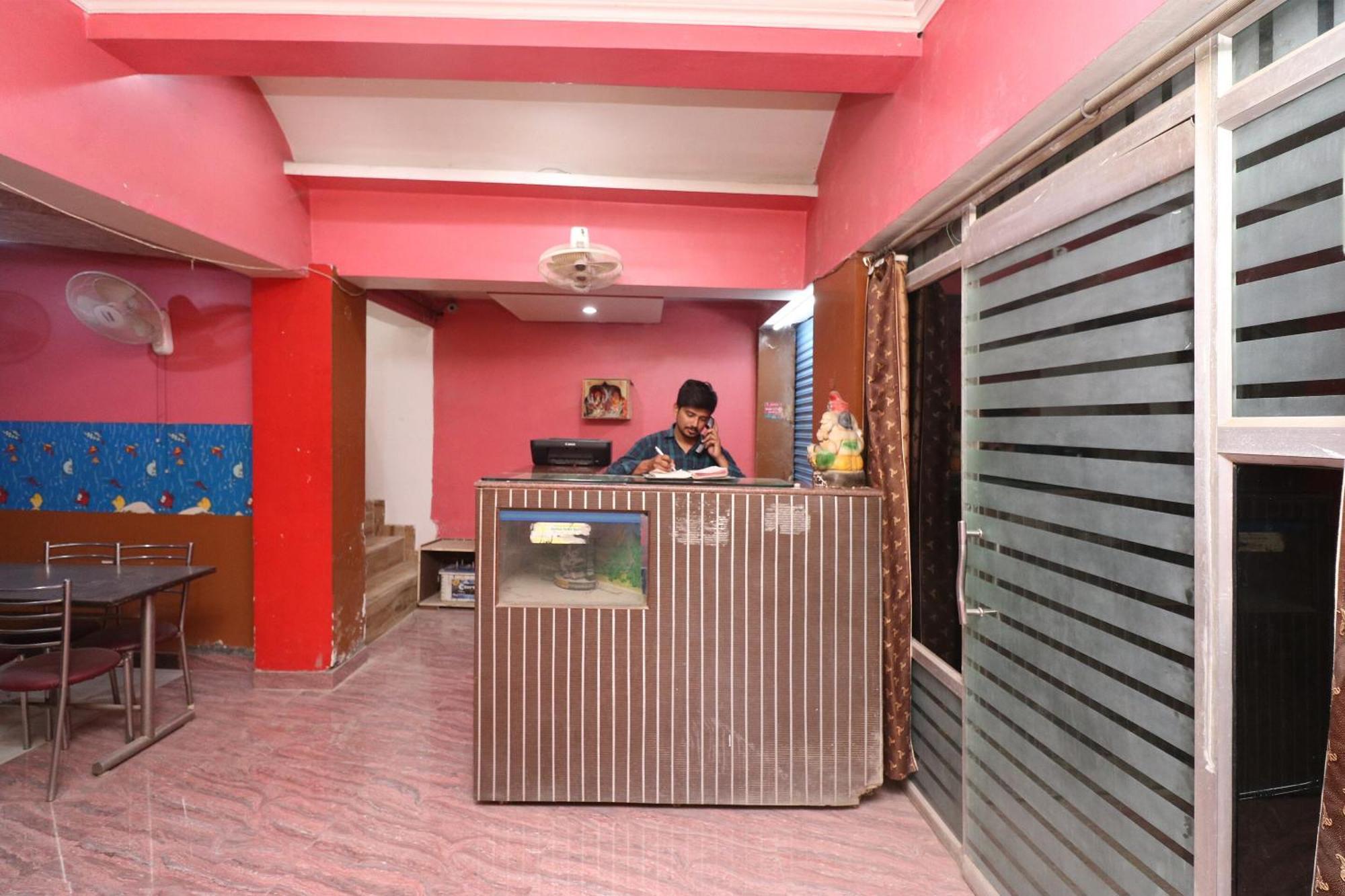 Hotel O Swastik Resort Colonelganj Εξωτερικό φωτογραφία