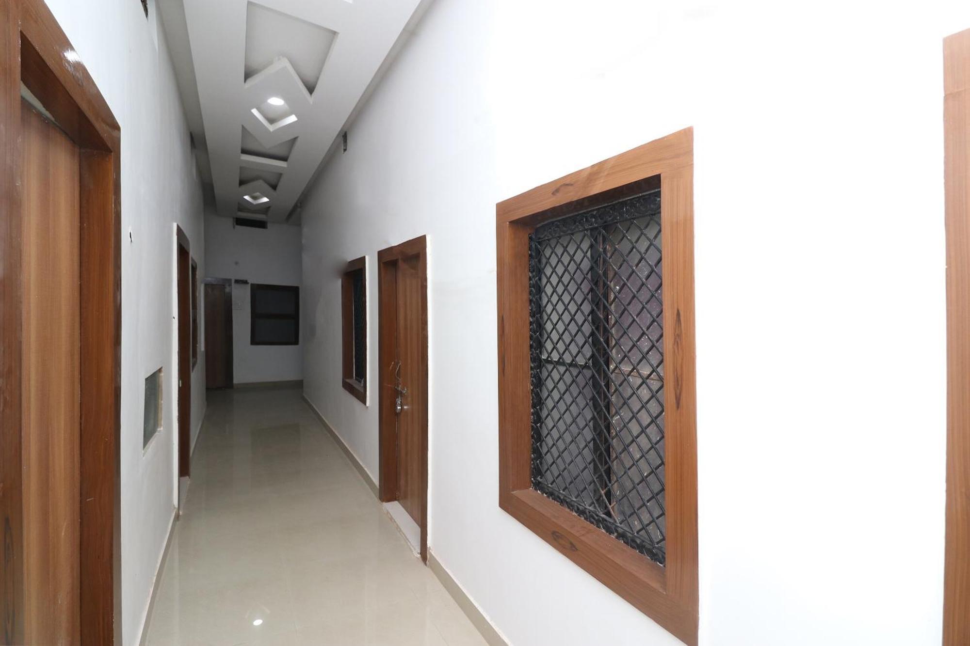 Hotel O Swastik Resort Colonelganj Εξωτερικό φωτογραφία